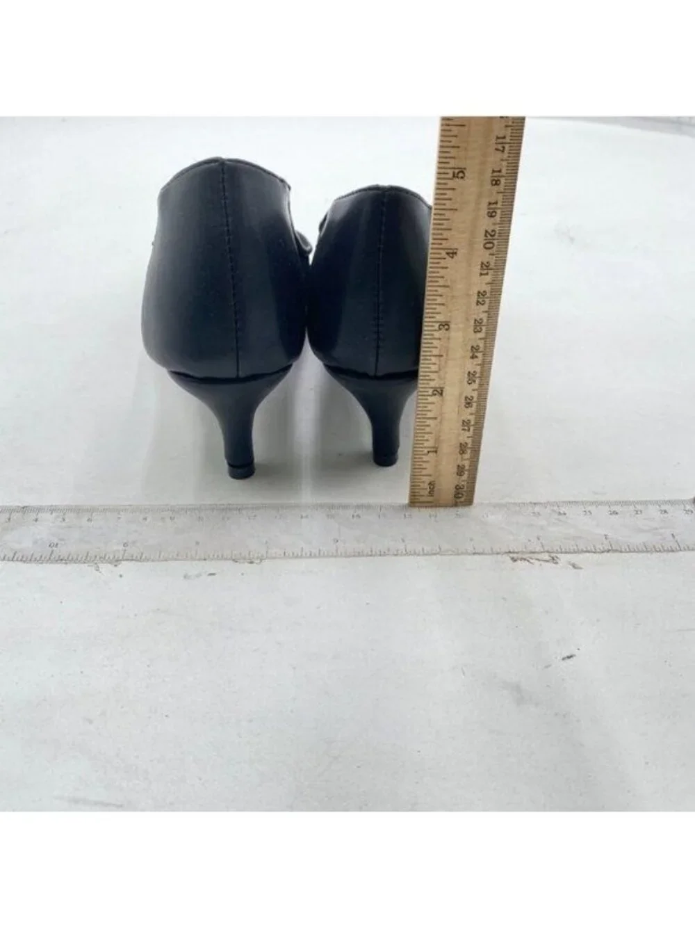 XYD Women's Pointed Closed Toe Slip On Graceful Mesh Pumps with Rhinestone Studs